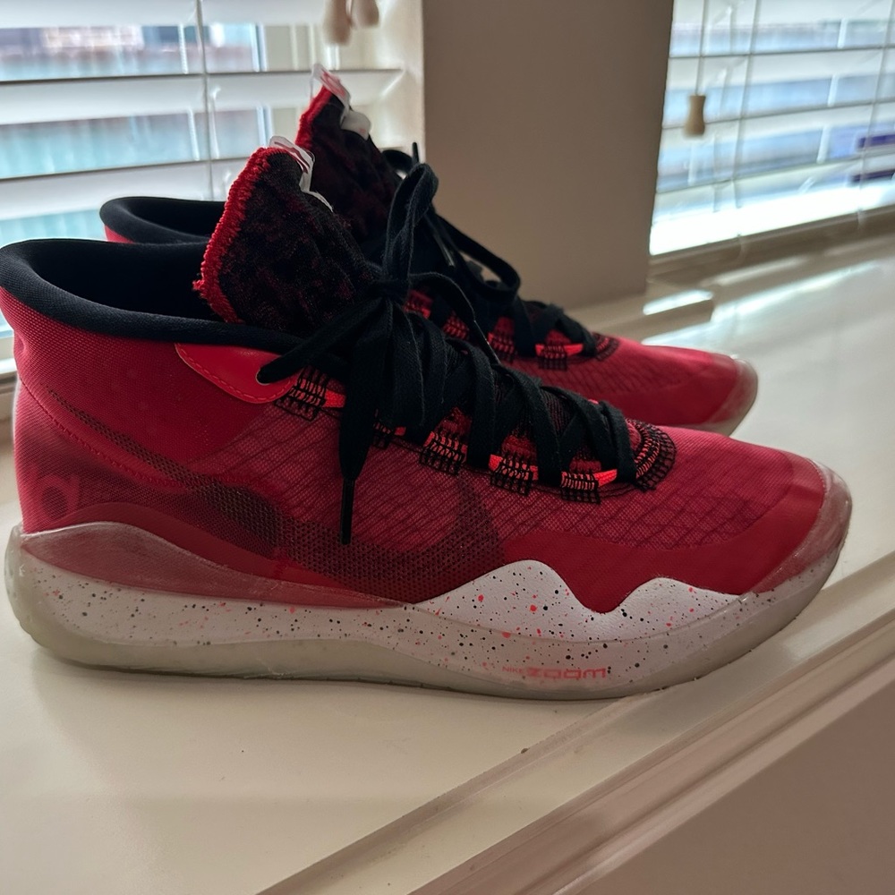 KD12 University Red Shoes